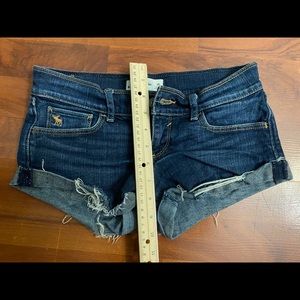 Abercrombie kids  short . Size 14